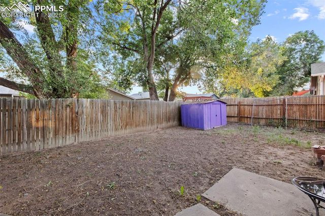 1869 Monterey Road, Colorado Springs, CO 80910