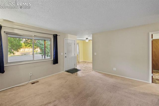 1869 Monterey Road, Colorado Springs, CO 80910