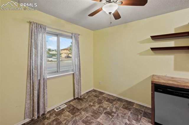 1869 Monterey Road, Colorado Springs, CO 80910