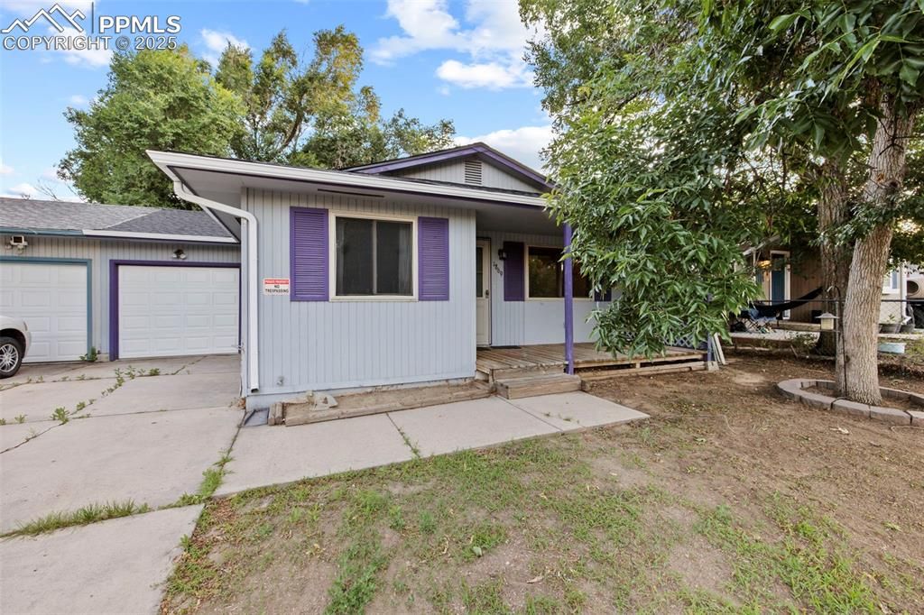 1869 Monterey Road, Colorado Springs, CO 80910