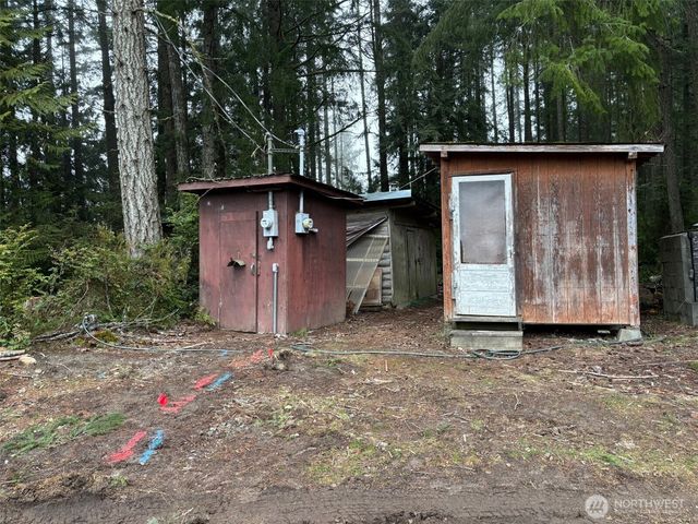 311 E Murray Road, Grapeview, WA 98546