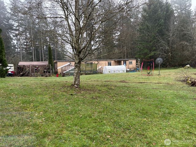 311 E Murray Road, Grapeview, WA 98546