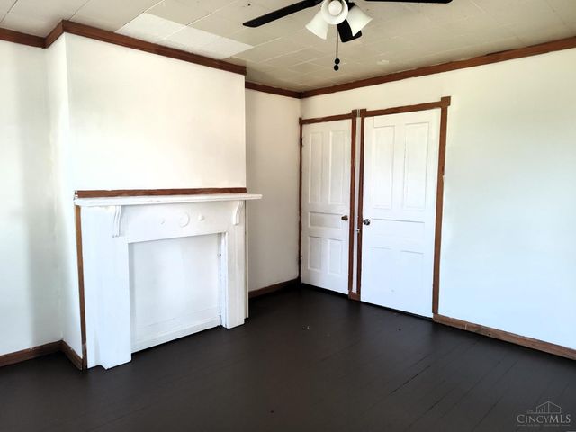 200 Maple Street, Elmwood Place, OH 45216