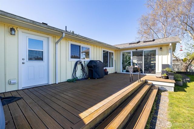 8252 Cowichan Road, Blaine, WA 98230