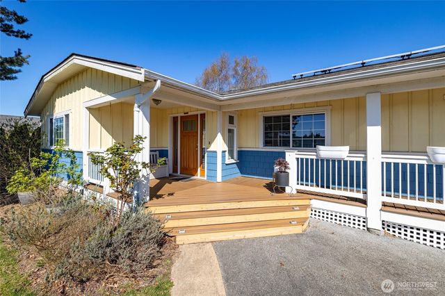8252 Cowichan Road, Blaine, WA 98230