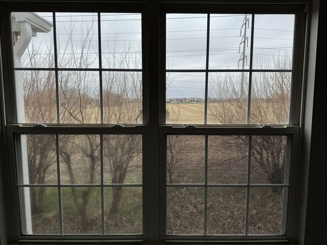 309 Springbrook Trail, Oswego, IL 60543