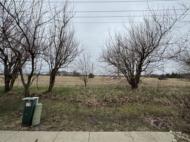 309 Springbrook Trail, Oswego, IL 60543