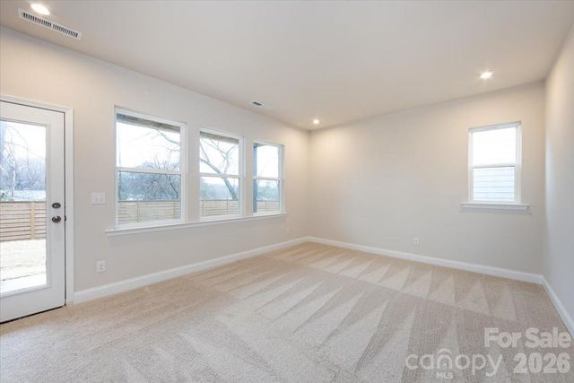 8022 Cedarsmith Court, Charlotte, NC 28217