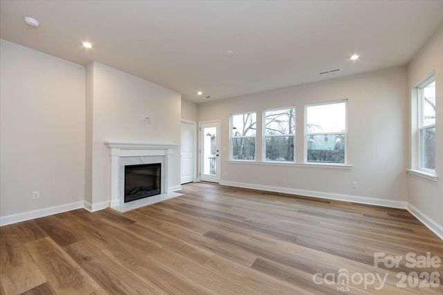 8022 Cedarsmith Court, Charlotte, NC 28217