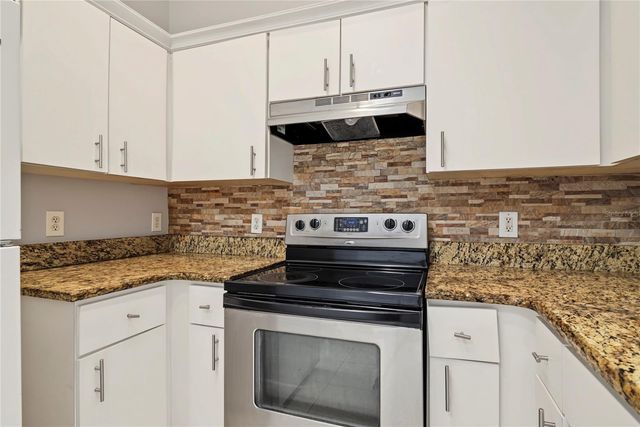 6013 SCOTCHWOOD GLN 20, Orlando, FL 32822