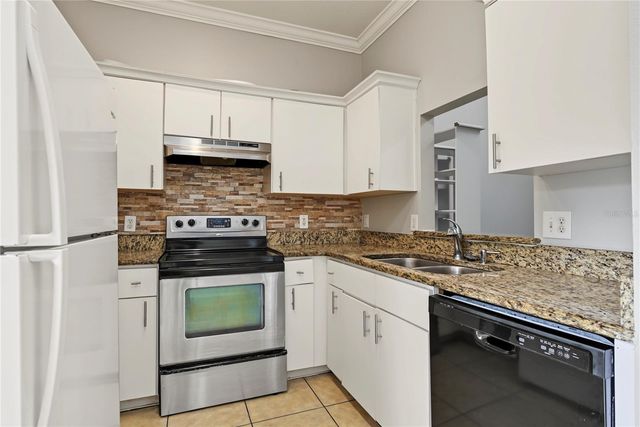 6013 SCOTCHWOOD GLN 20, Orlando, FL 32822