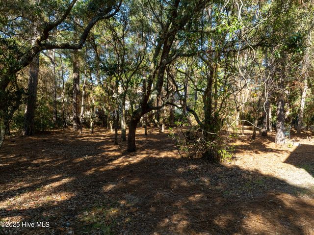 504 Periwinkle Way, Oak Island, NC 28465