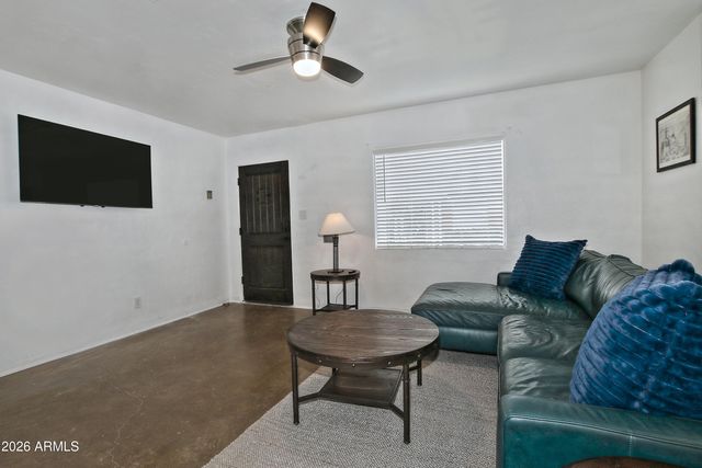 1919 W Earll Drive 1, Phoenix, AZ 85015