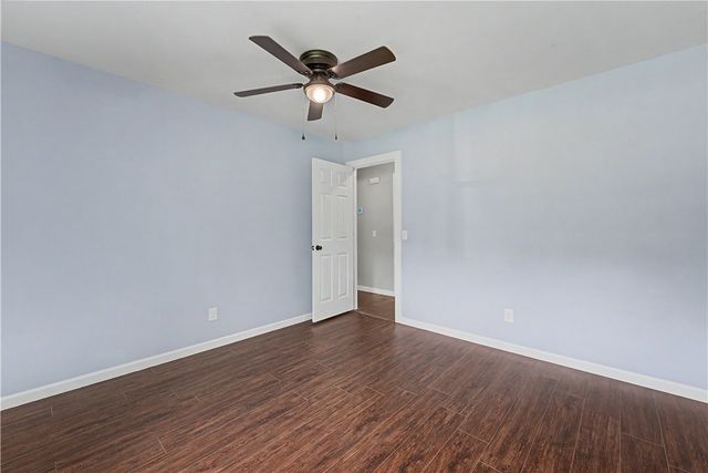 1001 N Dove Drive, Rogers, AR 72756