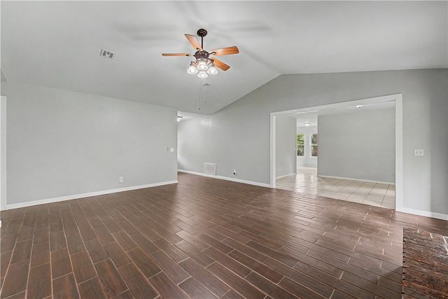 1001 N Dove Drive, Rogers, AR 72756