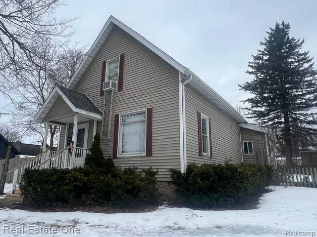 1120 W Oregon Street, Lapeer, MI 48446