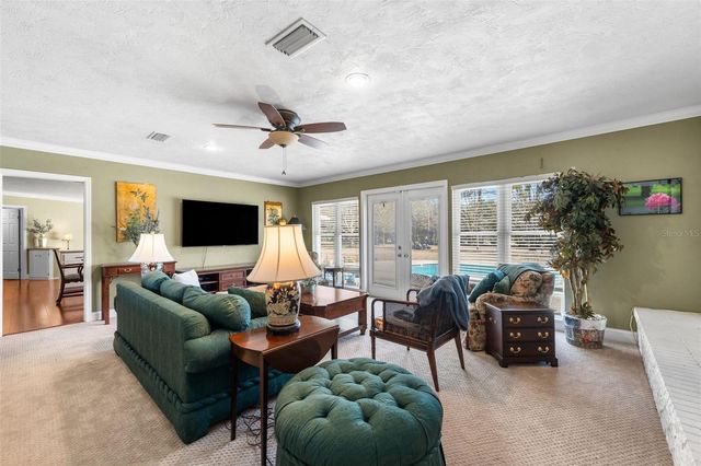 20031 NW COUNTY ROAD 236, High Springs, FL 32643