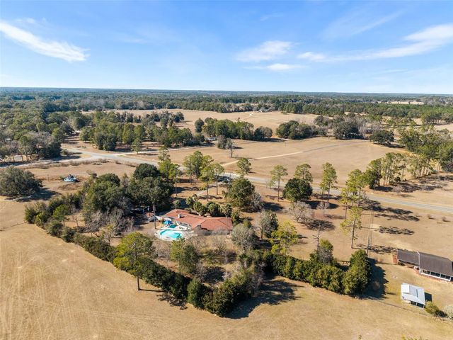 20031 NW COUNTY ROAD 236, High Springs, FL 32643