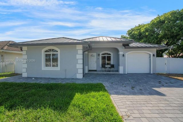 20560 NW 17th Ave, Miami Gardens, FL 33056
