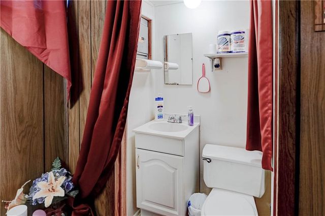 11804 Fuller Avenue, Kansas City, MO 64134