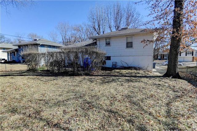 11804 Fuller Avenue, Kansas City, MO 64134