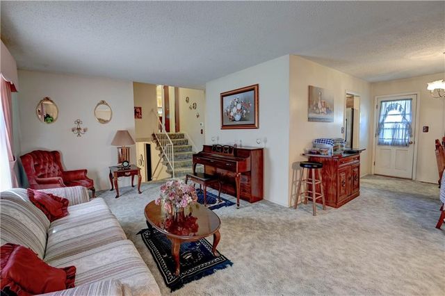 11804 Fuller Avenue, Kansas City, MO 64134