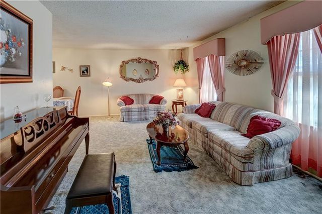 11804 Fuller Avenue, Kansas City, MO 64134