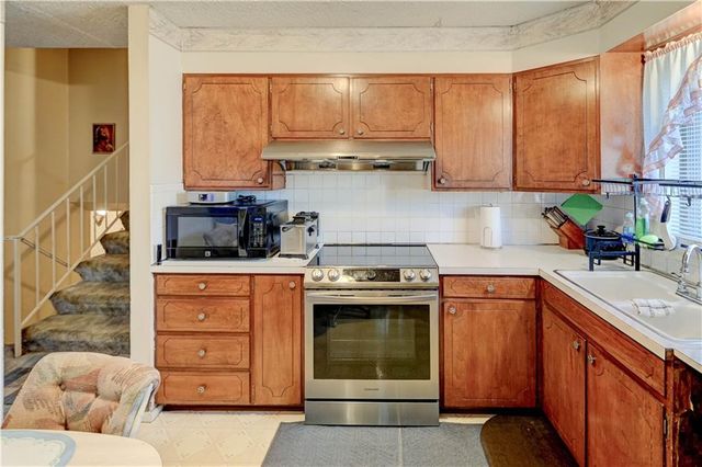 11804 Fuller Avenue, Kansas City, MO 64134