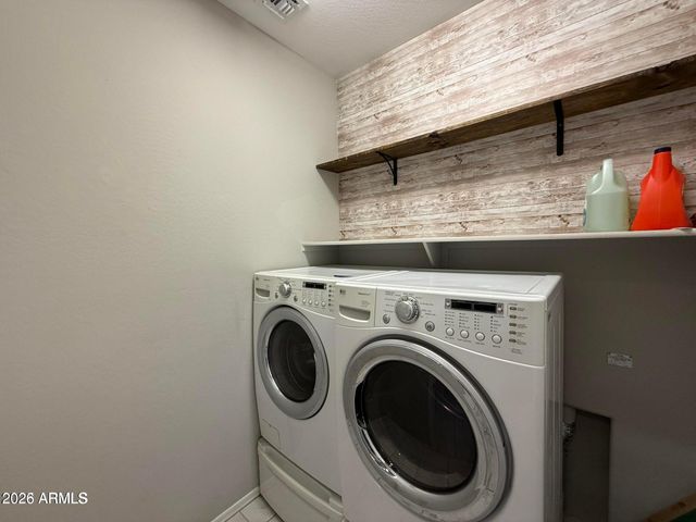 7043 W MAYA Way, Peoria, AZ 85383