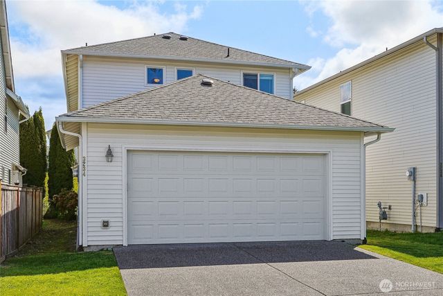 3234 Hoffman Hill Boulevard, Dupont, WA 98327