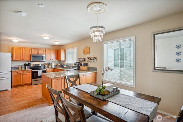 3234 Hoffman Hill Boulevard, Dupont, WA 98327