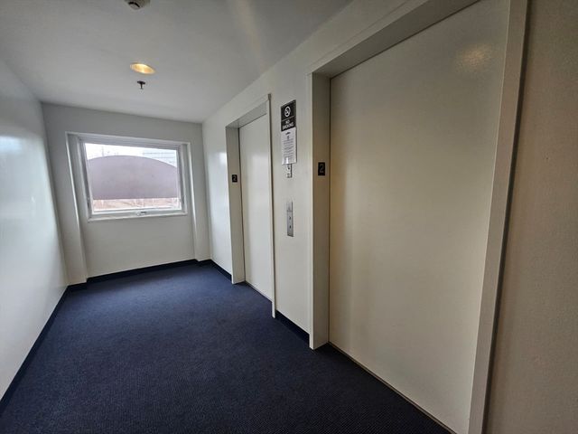 133 Commander 219, Quincy, MA 02171