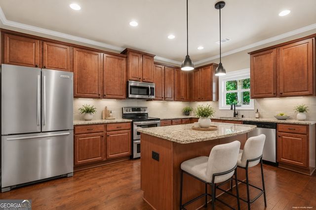 205 Arborview Drive, Mcdonough, GA 30252