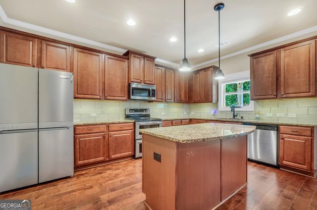 205 Arborview Drive, Mcdonough, GA 30252