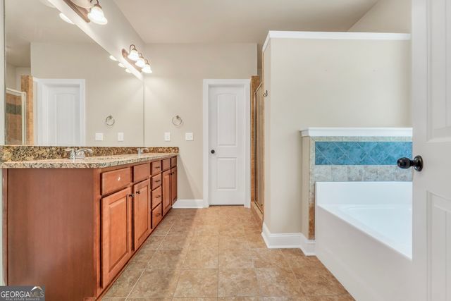 205 Arborview Drive, Mcdonough, GA 30252