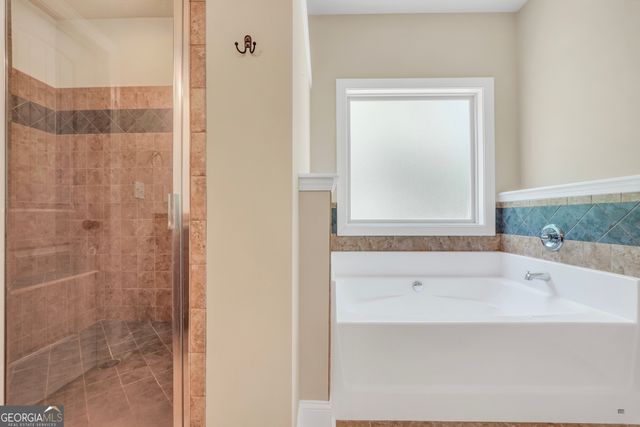 205 Arborview Drive, Mcdonough, GA 30252