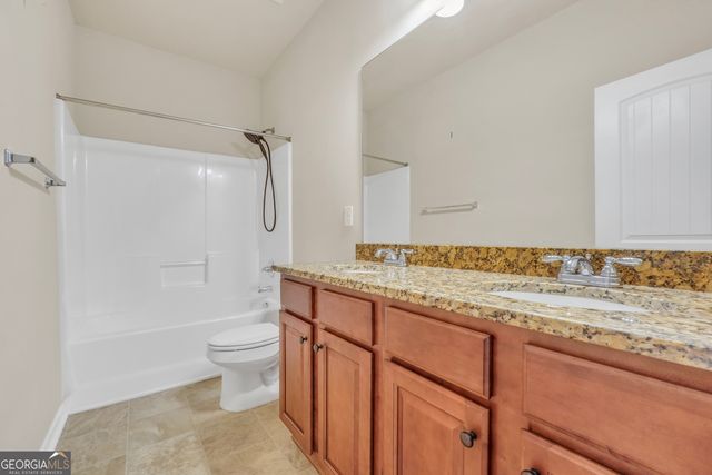 205 Arborview Drive, Mcdonough, GA 30252