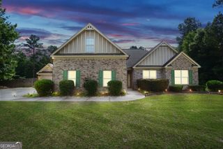 205 Arborview Drive, Mcdonough, GA 30252