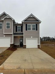 1115 Wharf Trail, Spartanburg, SC 29306