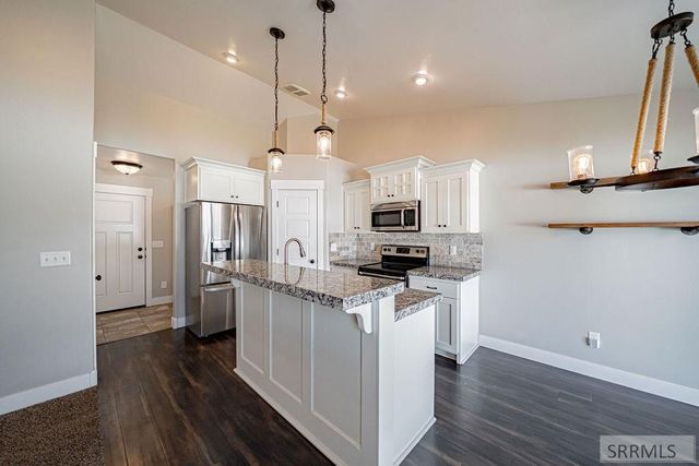 3531 E Beretta Avenue, Idaho Falls, ID 83401