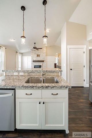 3531 E Beretta Avenue, Idaho Falls, ID 83401