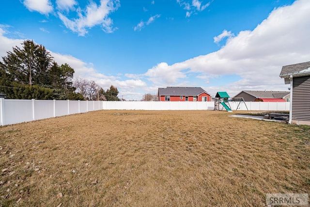 3531 E Beretta Avenue, Idaho Falls, ID 83401