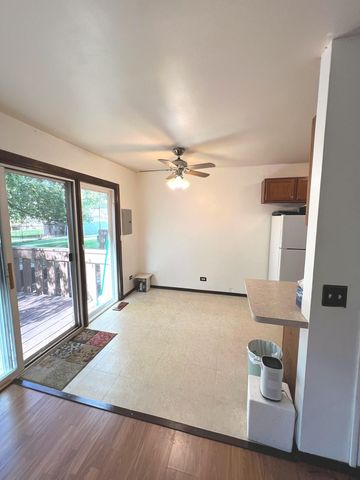 7749 W Harbor Court, Frankfort, IL 60423