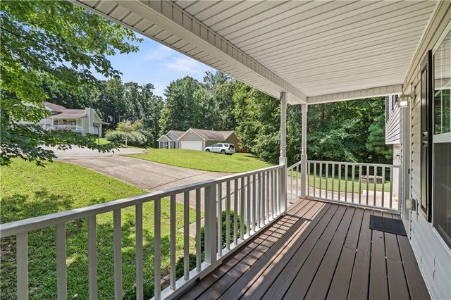 2800 Tumblewood Trail, Gainesville, GA 30507