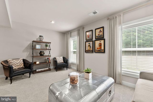 7795 WARRENTON CHASE DR, Warrenton, VA 20187