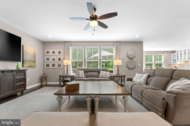 7795 WARRENTON CHASE DR, Warrenton, VA 20187