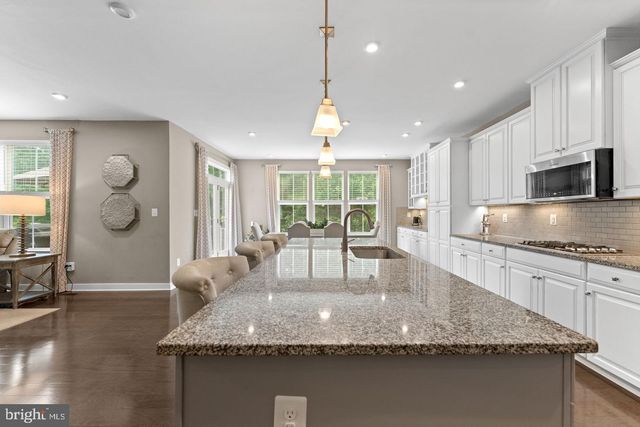7795 WARRENTON CHASE DR, Warrenton, VA 20187