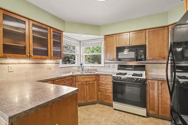 3804 Navaho Street Sw, Grandville City, MI 49418