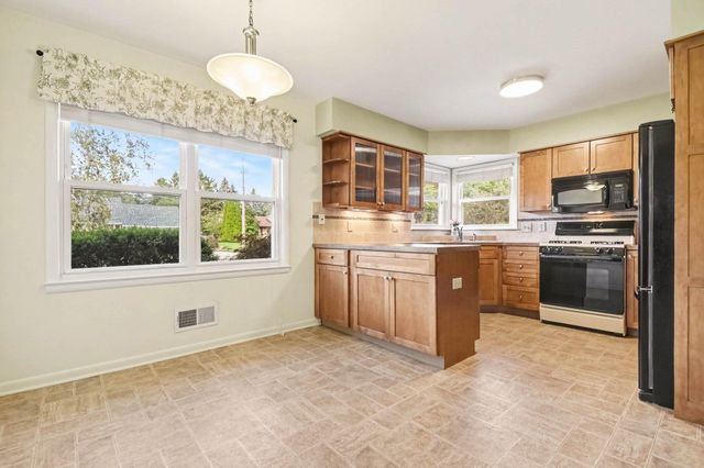 3804 Navaho Street Sw, Grandville City, MI 49418