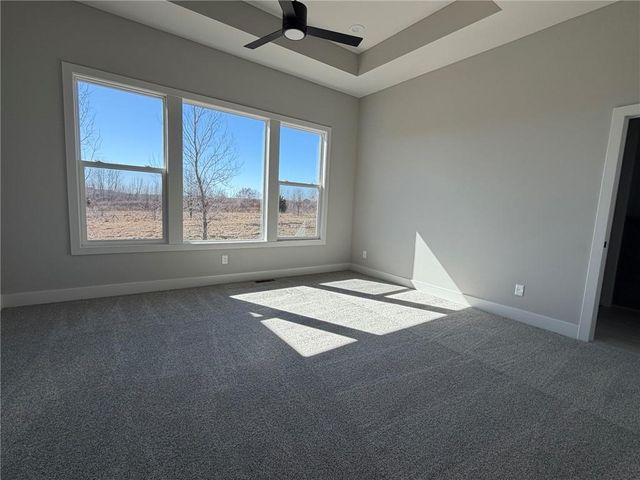 4516 SW Berkshire Drive, Lee's Summit, MO 64083